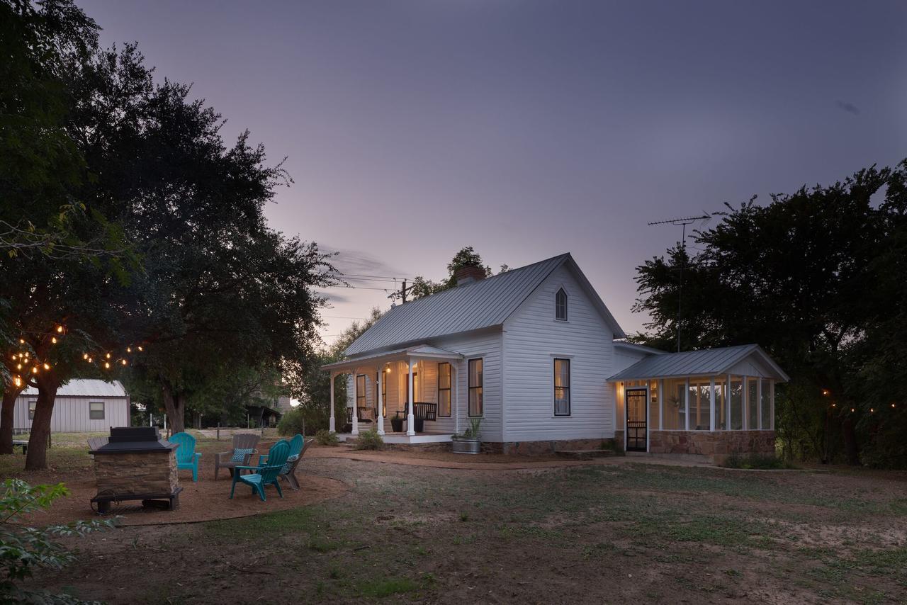 Mustard Seed B&B On The Llano Exterior photo